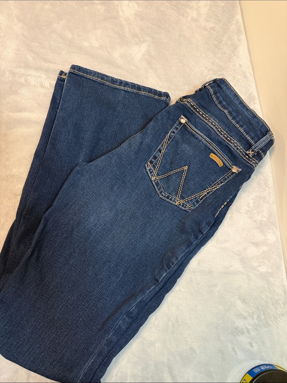 Wrangler Women's Indigo Straight Leg Jeans